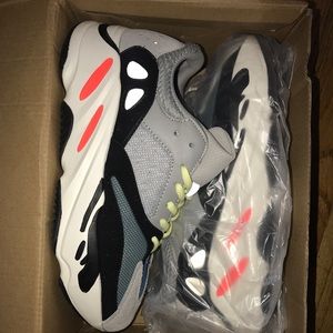 Yeezy Ultra Boost 700 (duplicate)